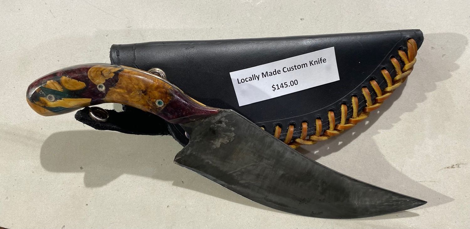 Locally Made Custom Knife , Style: 1