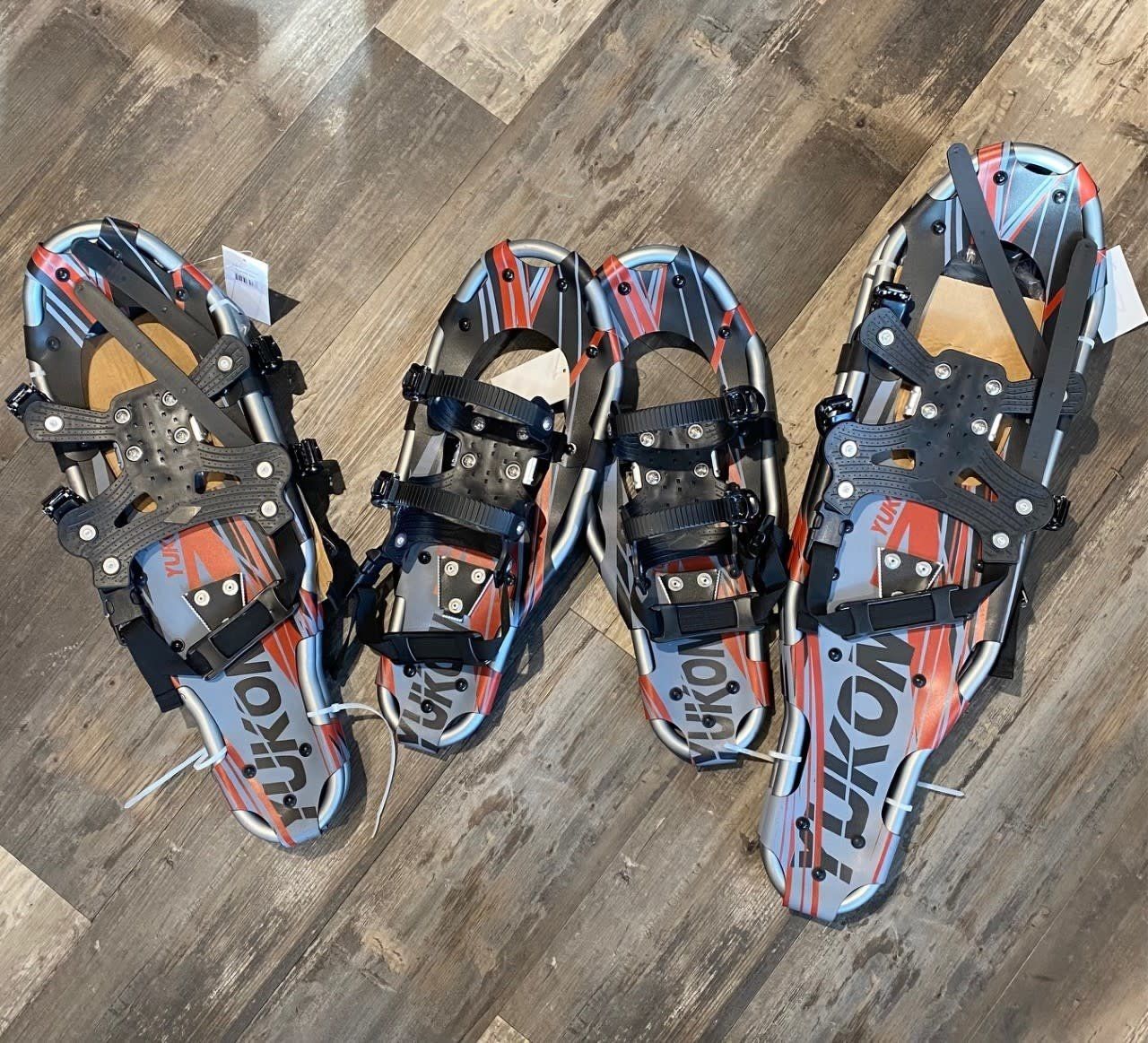 Yukon Snowshoes, Size: 8x21&quot;