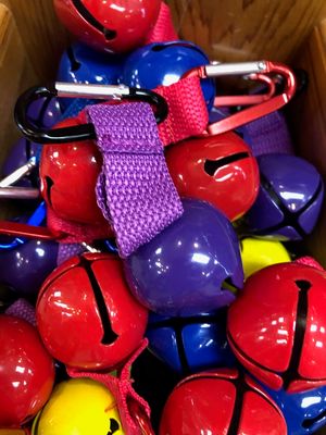 Charlie&#39;s Bear Bell with Carabiner