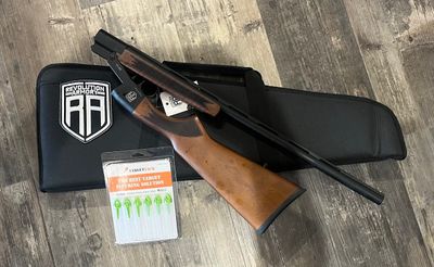 Revolution Armory  Single Shot Shotgun 20 Gauge 26&quot; Wood (Walnut) with Case