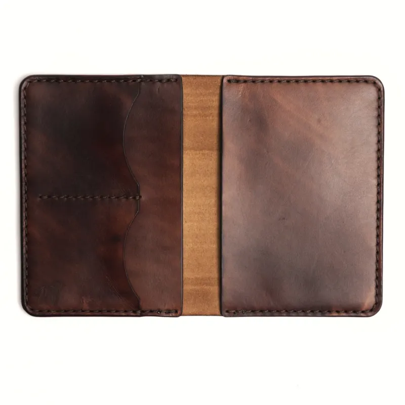 Leather Passport Holder | Brown – Unisex