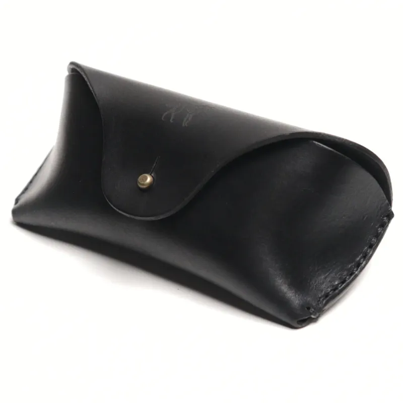 NO.8 Black Leather Glasses Case