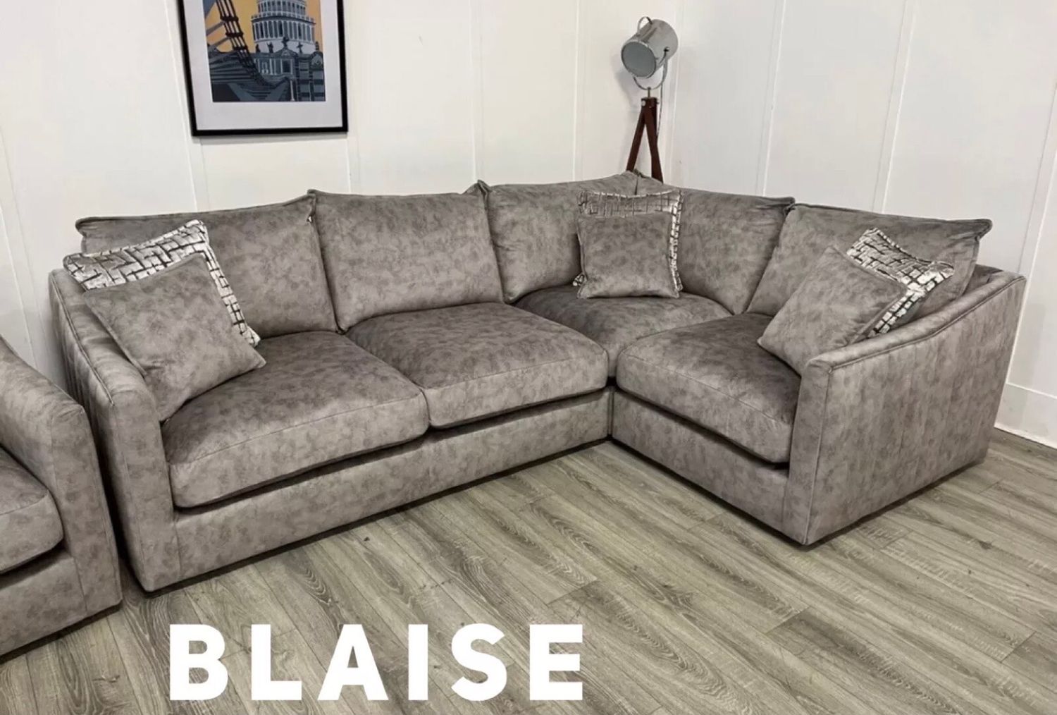 Blaise RHF Corner Sofa
