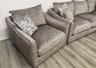 Blaise Armchair