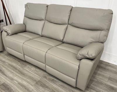 Vantage Manual Reclining 3 Seater Sofa In Putty Leather