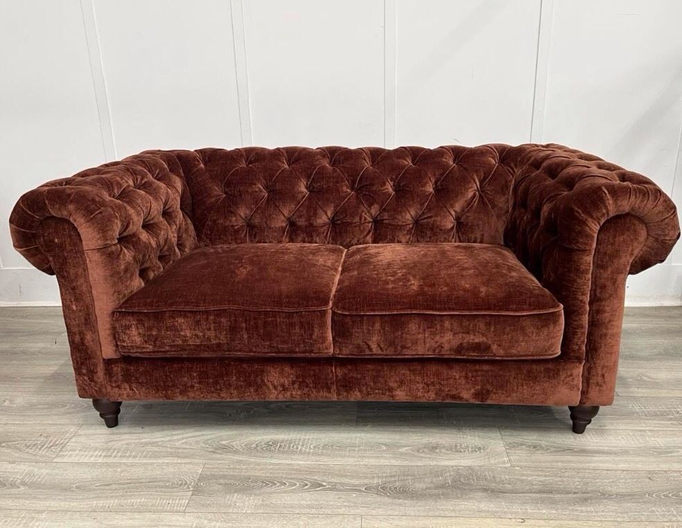 Lincoln Chesterfield 2 Seat Sofa & Armchair In Brandy Fabric