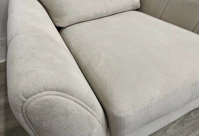 Arya Swivel Armchair In Cream Fabric