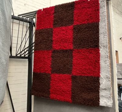 Red & Brown Square Pattern Rug 170cm x 120cm (108)