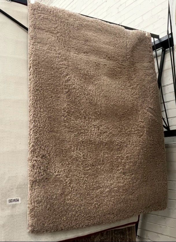 Brown Rug 160cm X 120cm (120)