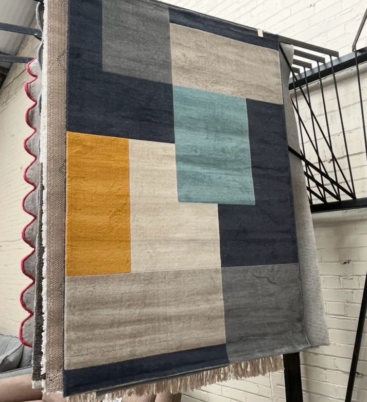 Multicoloured Patterned Rug 170cm X 120cm (127)