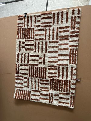 Brown & White Patterned Rug 170cm X 120cm (158)