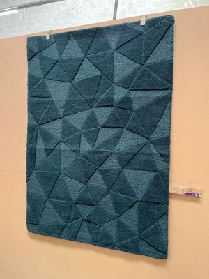 Blue Patterned Rug 170cm X 120cm (182cm)