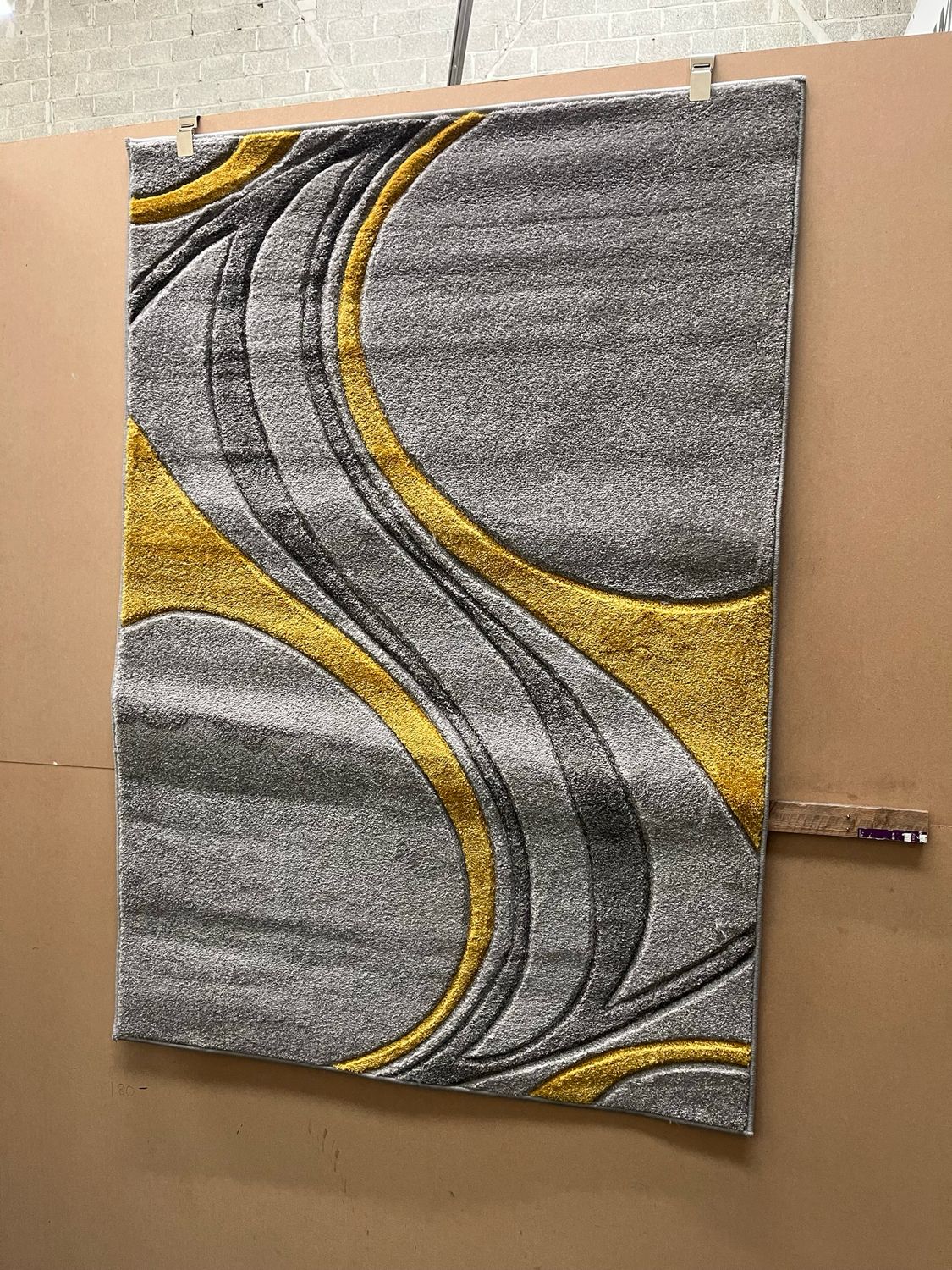 Grey & Yellow Patterned Rug 170cm X 120cm (220)