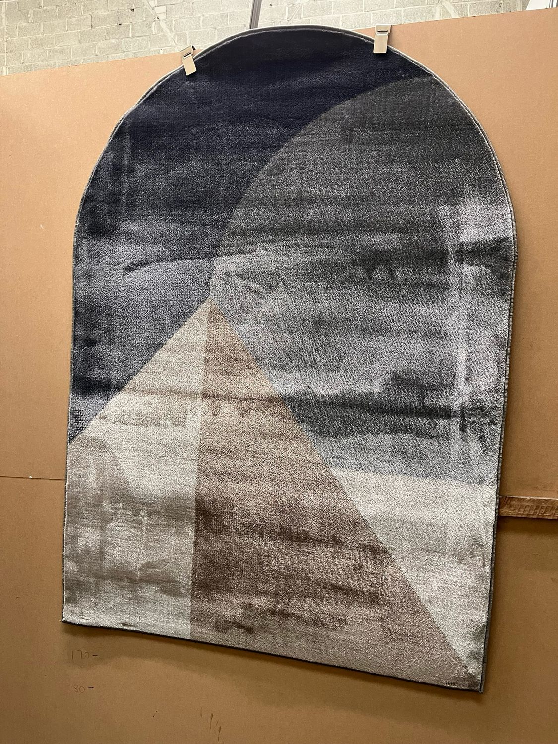 Multicoloured Patterned Rug 170cm X 120cm (215)