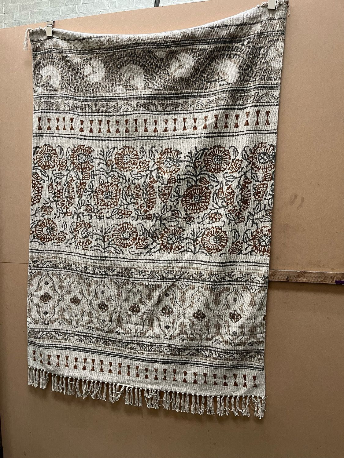 Multicoloured Patterned Rug 180cm X 120cm (243)