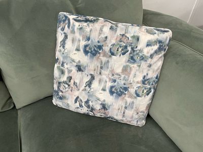 Collins & Hayes Maple 2 Seat Sofa & Snuggle Armchair & Footstool In Green Fabric