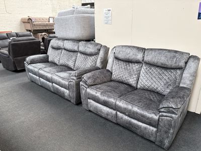 Normandy 3 & 2 Seat Manual Reclining Sofas