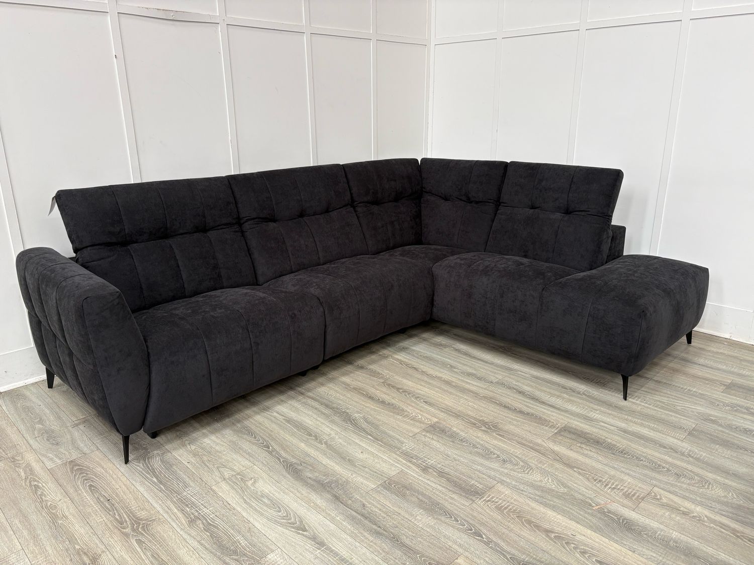 Livorno 1 x Power Reclining Corner Chaise Sofa In Black Fabric