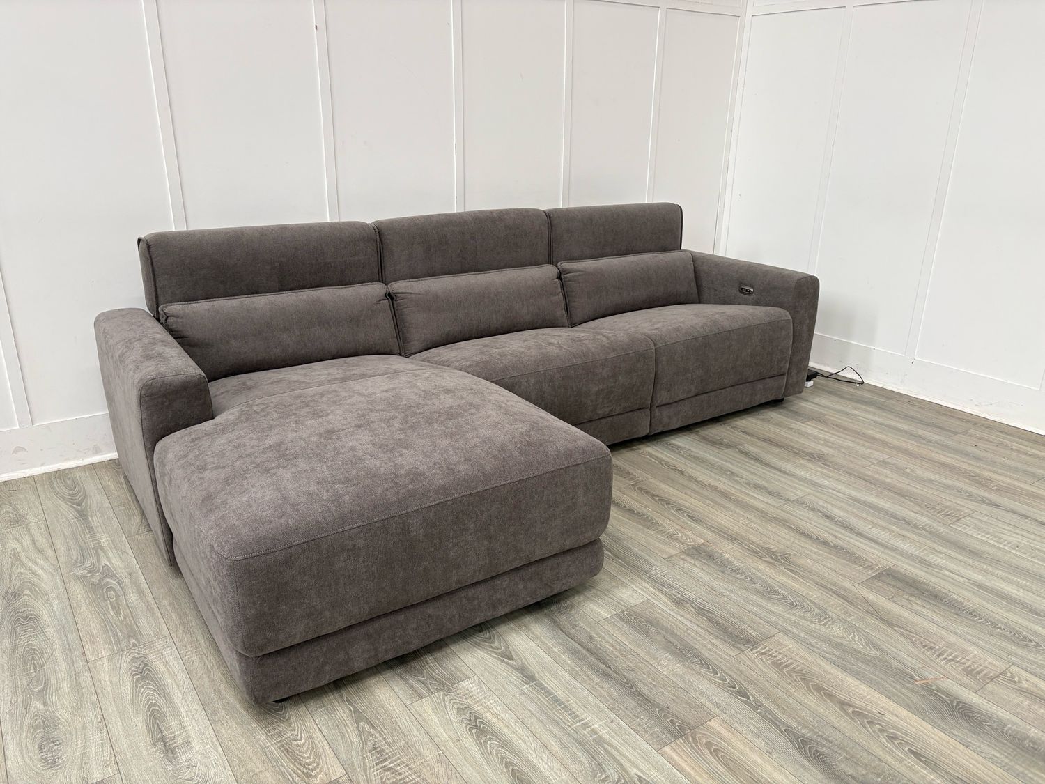Marino 1 x Power Reclining Corner In Falcon Fabric