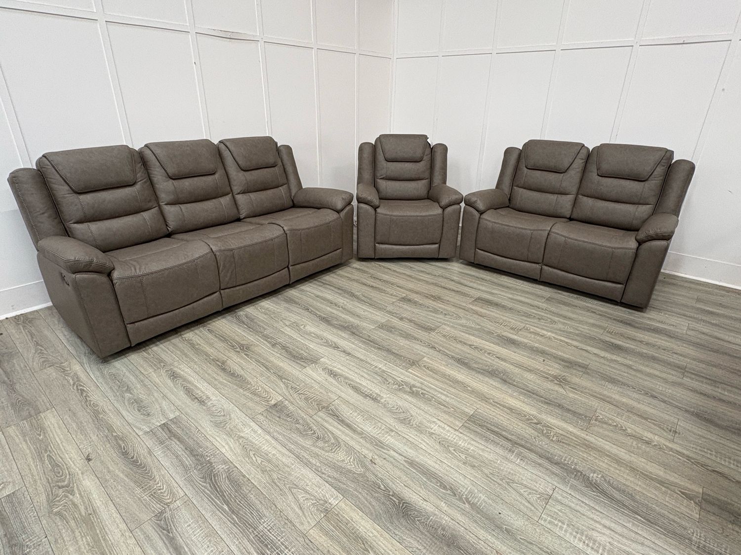 Stratus Manual Reclining Sofa & Armchair Range Stratus Manual Reclining Sofa & Armchair Range
