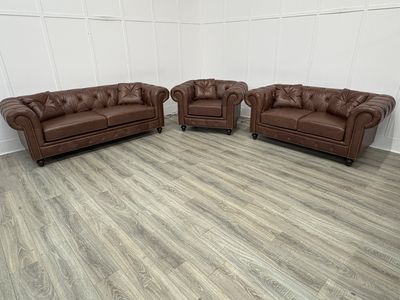 The Chesterfield Range