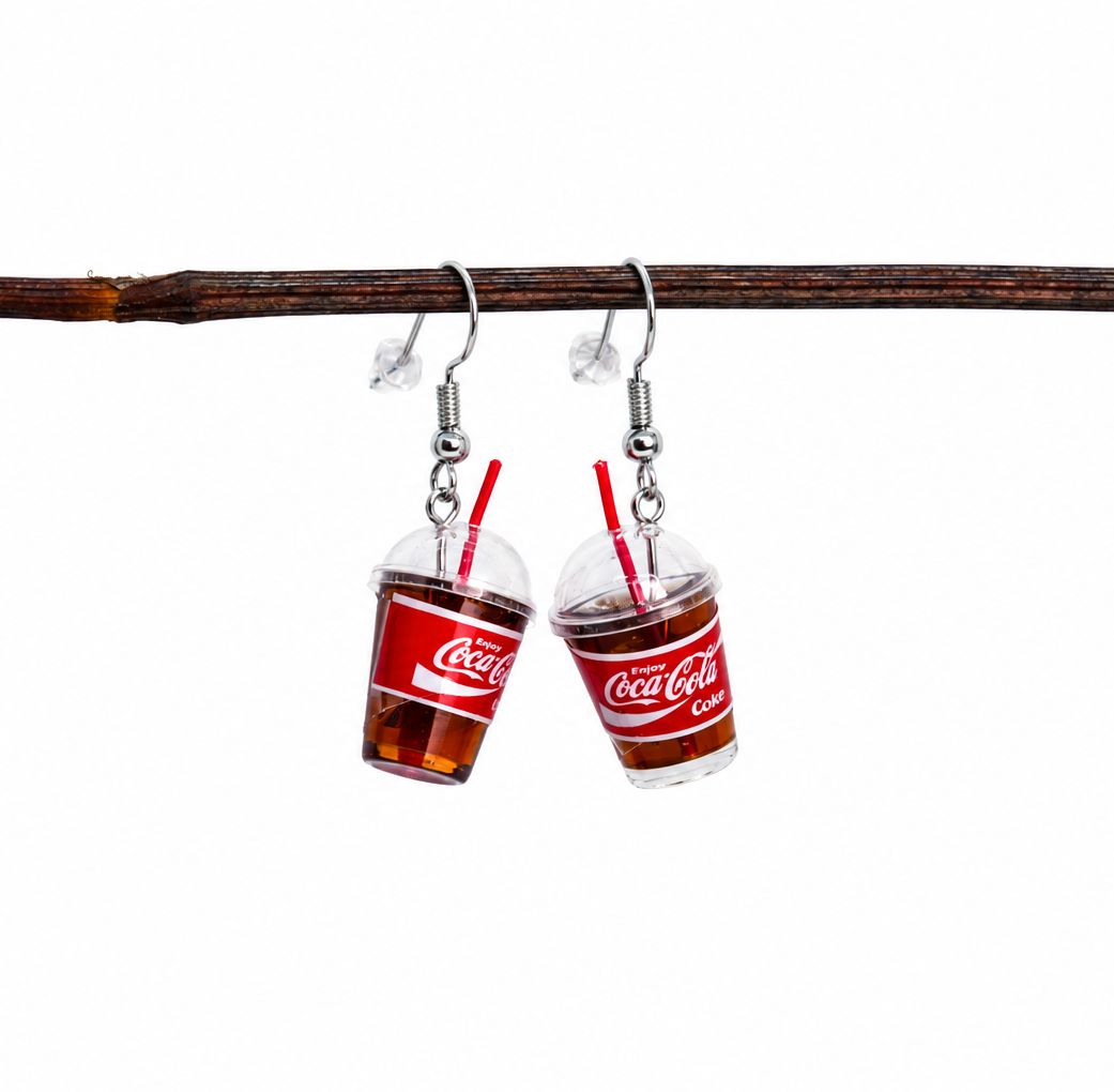 Auskarai „Coca Colos puodeliai“