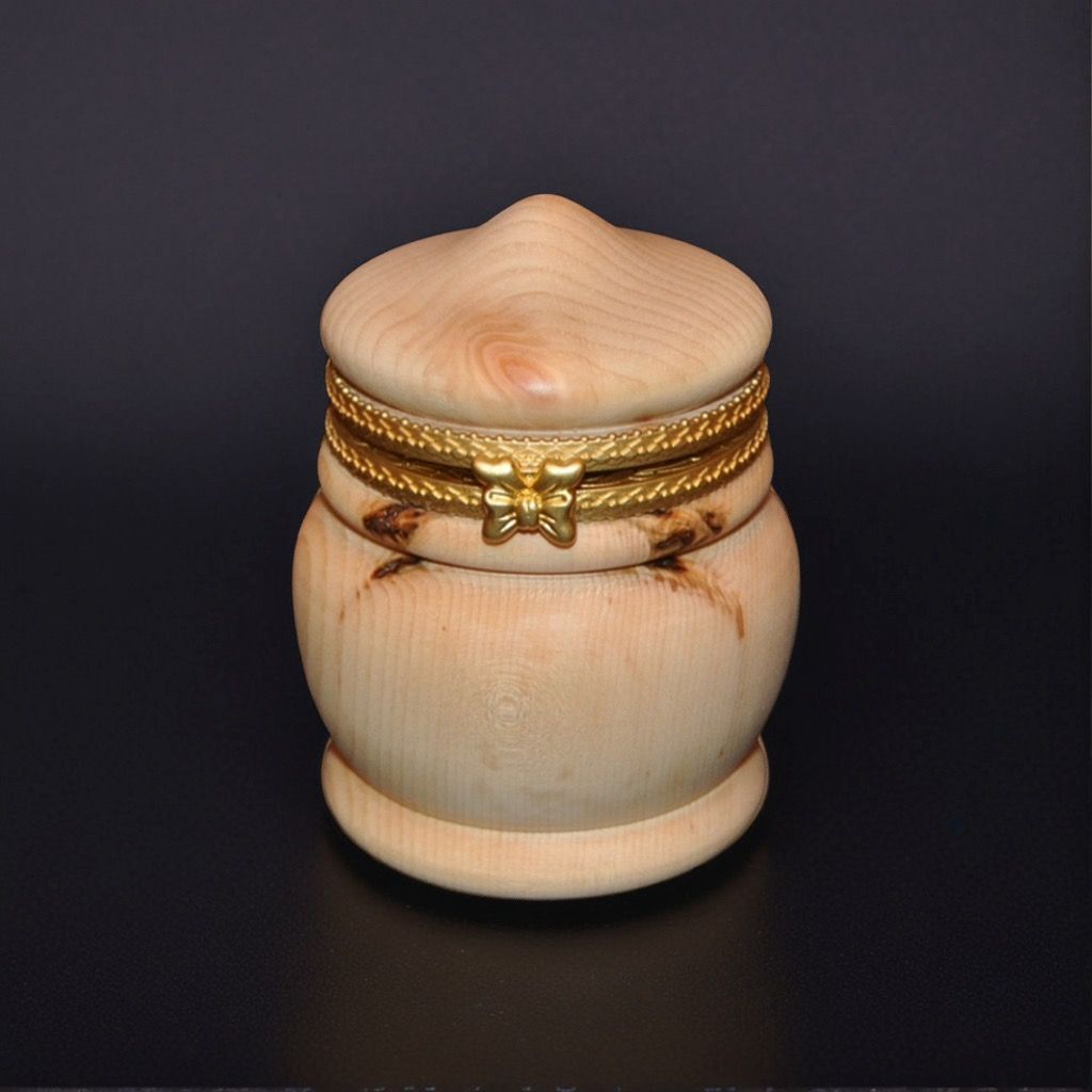 Dose aus Zirbenholz Dose aus Zirbenholz