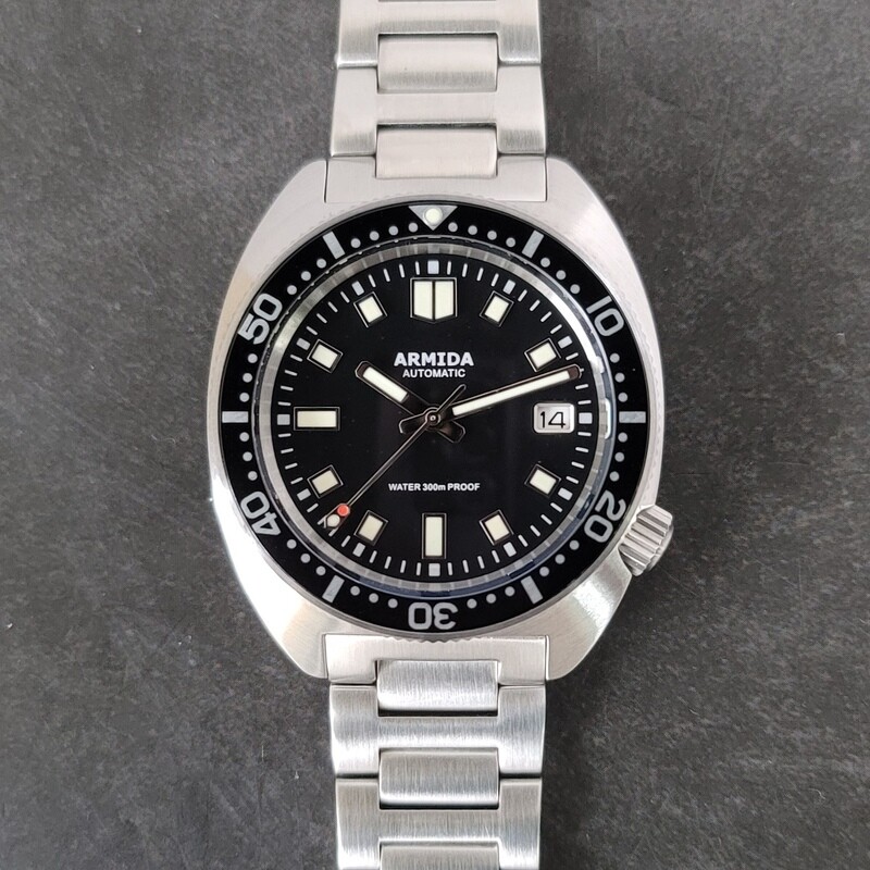 Armida A13 black