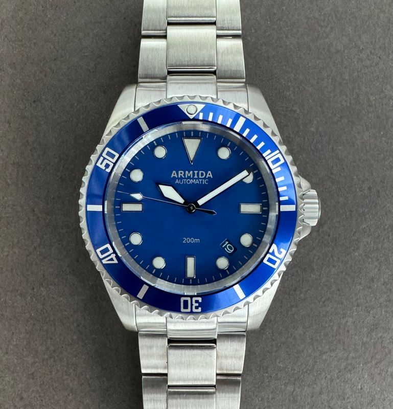 Armida A2 blue dial NH35 brushed case crystal back