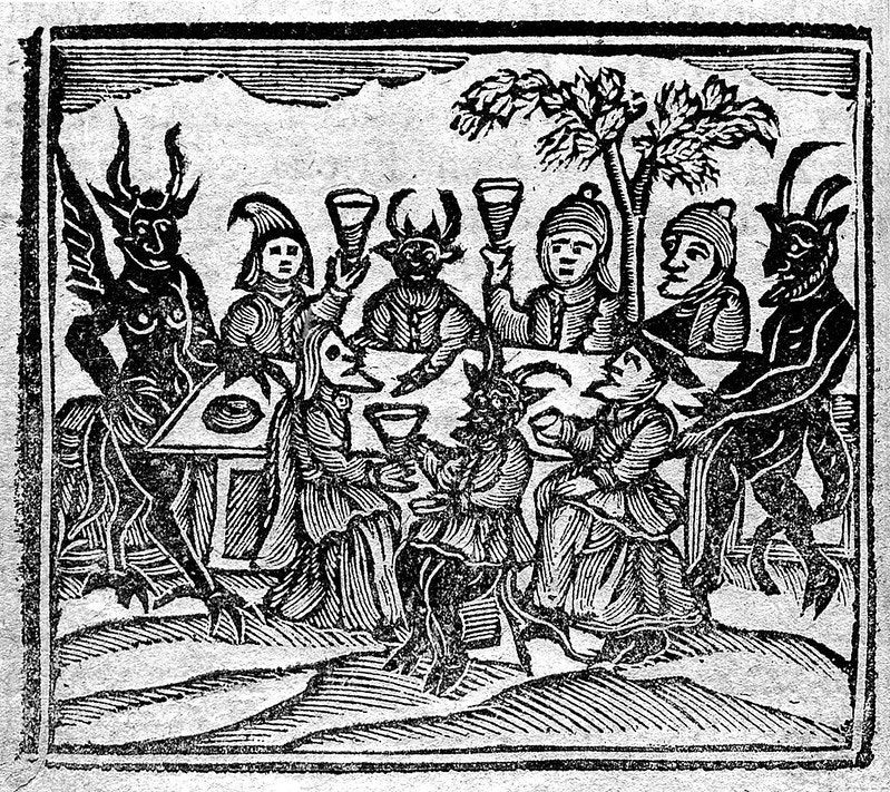 ​13 Moons of Witchcraft &amp; Sorcery – A Complete 25-Lesson Course