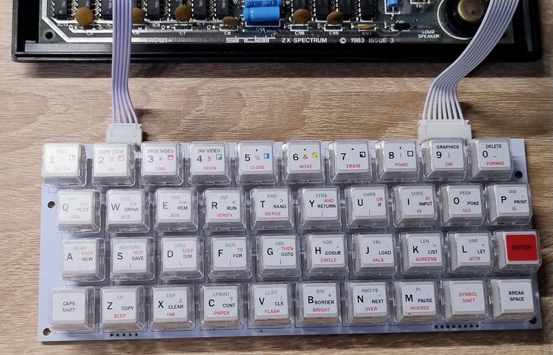 Klawiatura mechaniczna oparta na przyciskach GATERON do ZX Spectrum