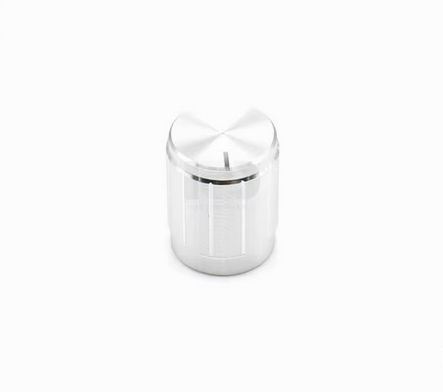 Pokrętło aluminiowe srebrne, średnica 13mm, wysokość 17mm