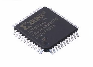 Układ programowalny Xilinx CPLD XC9572XL-10VQG44C