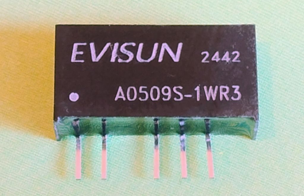 Konwerter z wyjściem symetrycznym A0509S-1WR3 DC/DC