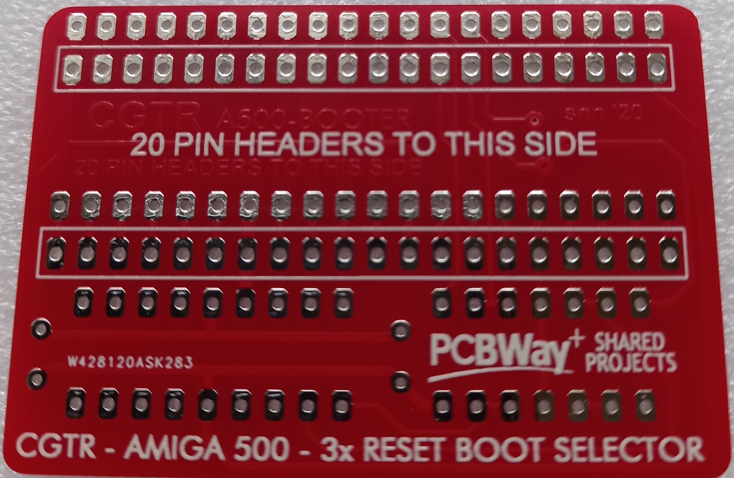 Płytka PCB adaptera Boot selector Amiga 500 oparta mikrokontrolerze PIC16F628