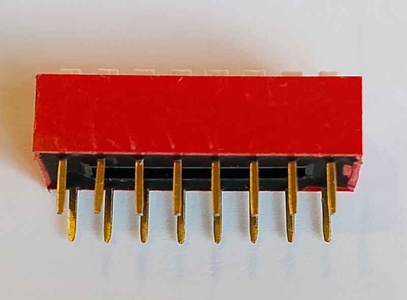 8-position DIP switch, for PCB, red
