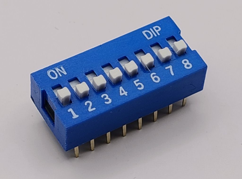DIP switch 8 pozycyjny, do druku, niebieski