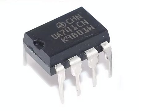 Operational Amplifier uA741, DIP 8 Package