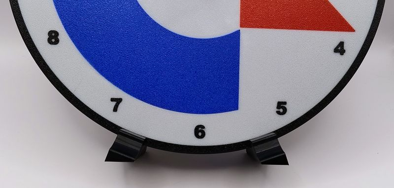 Commodore Clock, 3D print with quartz clock movement and AA battery