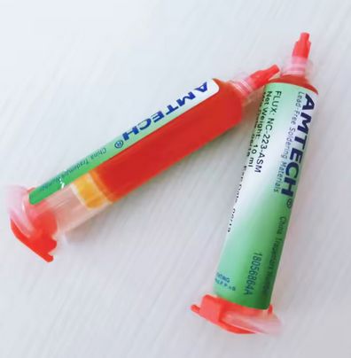 Flux (soldering flux) Amtech 10 ml, NC-223-ASM, with plunger and dispensing needle
