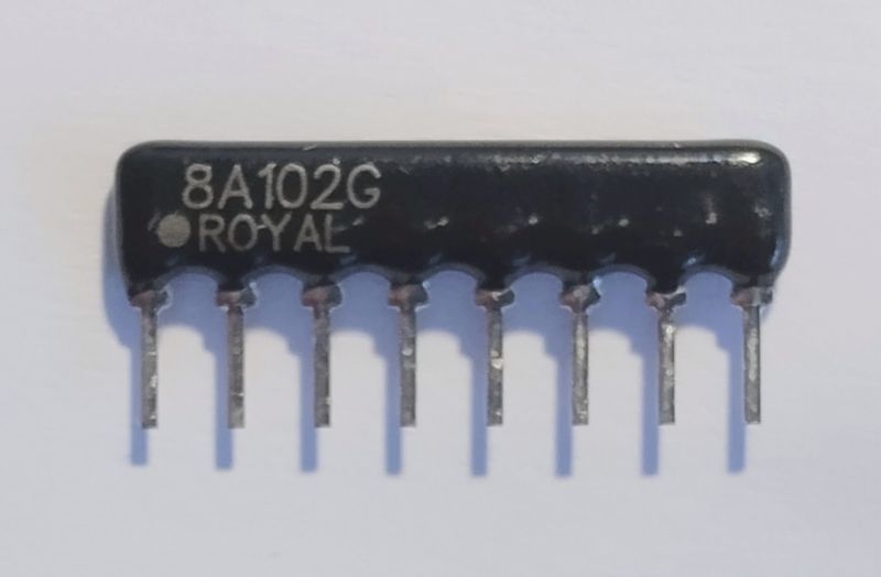 ROYALOHM Resistor Network, 7 x 1 kOhm (8 pin)
