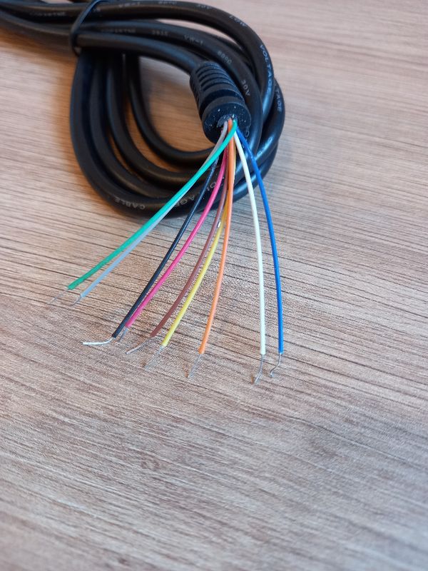 Cable terminated with DSUB 9 socket, length 1.5m