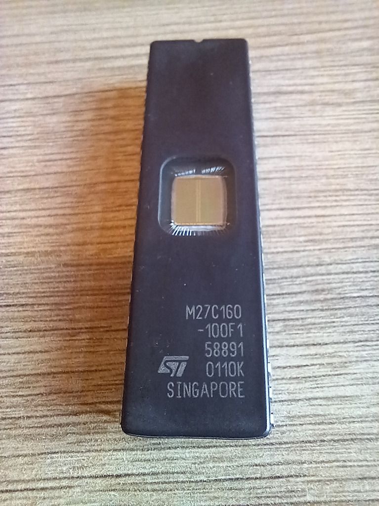 EPROM Memory M27C160-100F1, shows slight signs of use