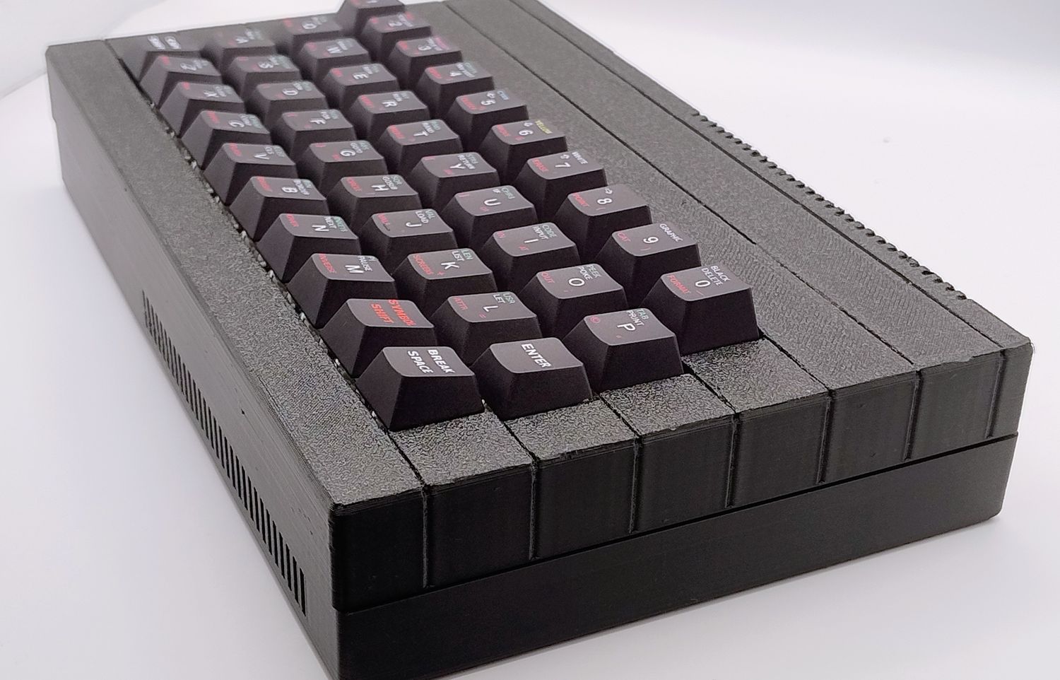 書庫 Case dedicated to the ZX Spectrum clone, Harlequin 128