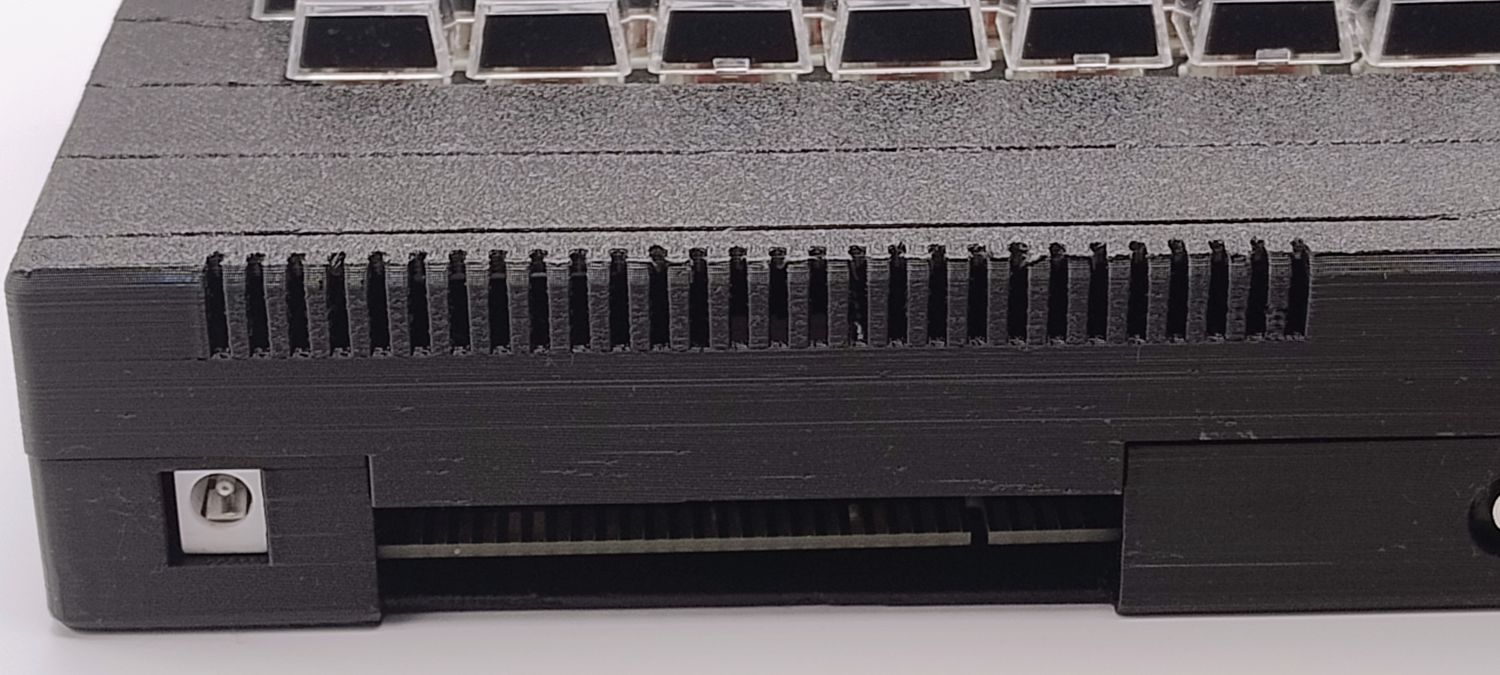 Case dedicated to the ZX Spectrum clone, including Harlequin 128