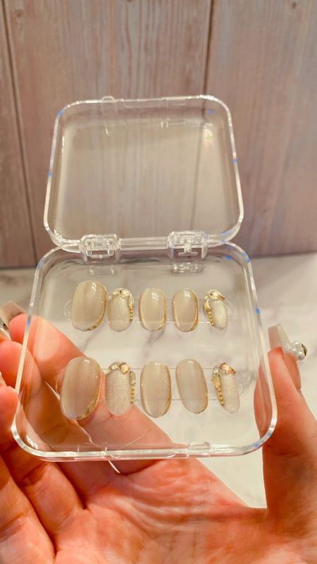 Gold And Silvery Nails-Small