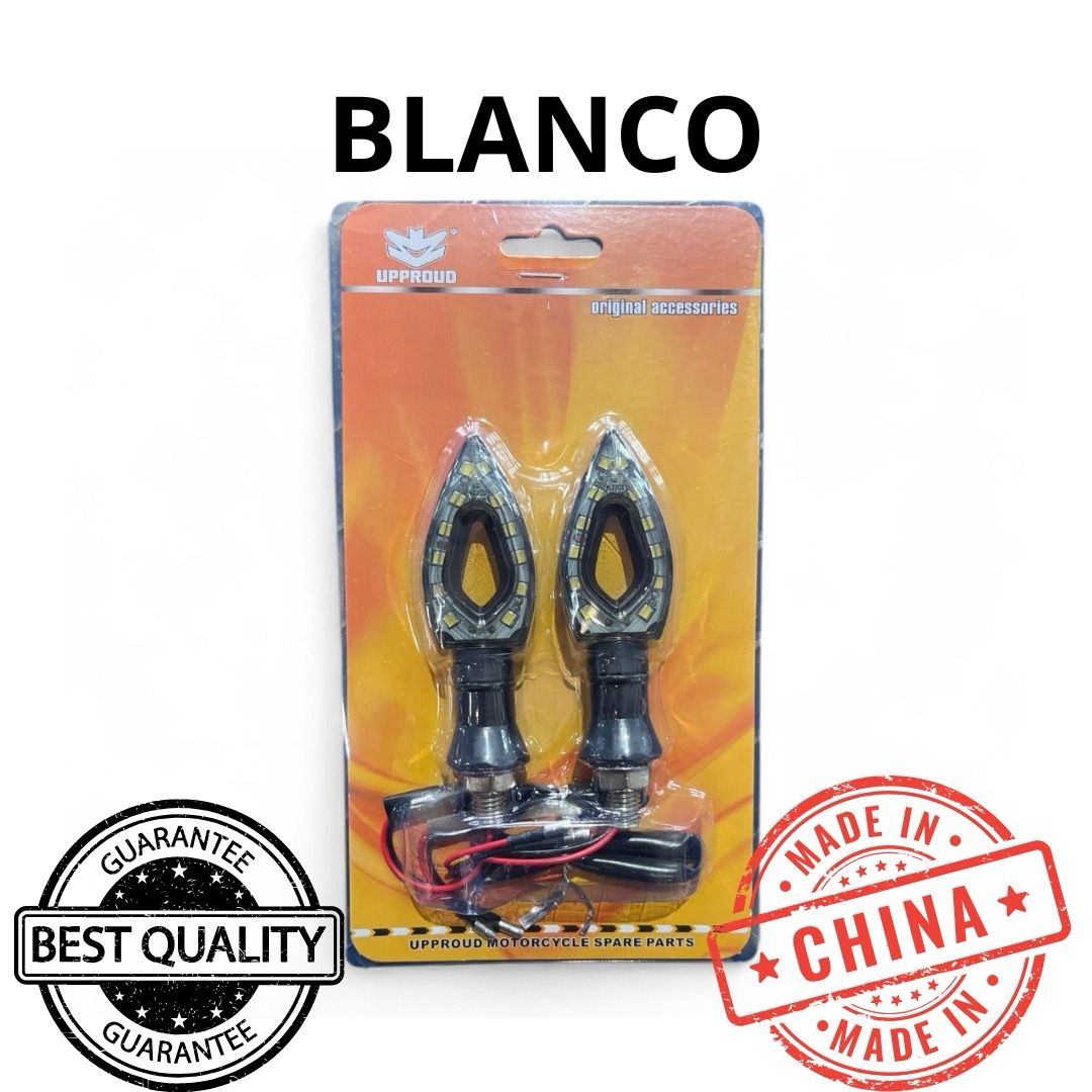 JUEGO DE DIRECCIONALES LED TRIANGULO LUZ BLANCA