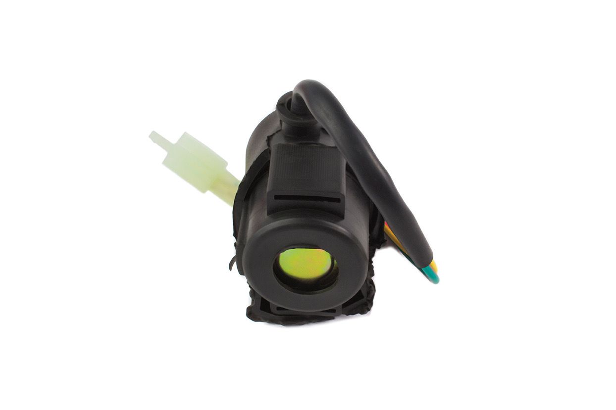 Relevador de arranque FT180/RT180/FT200/FT250 SAYTO Universal cambiando el conector