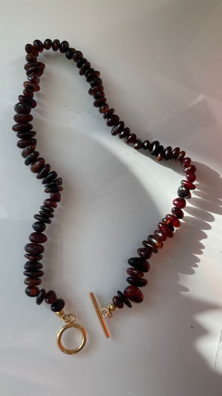 Choker z bursztynów
