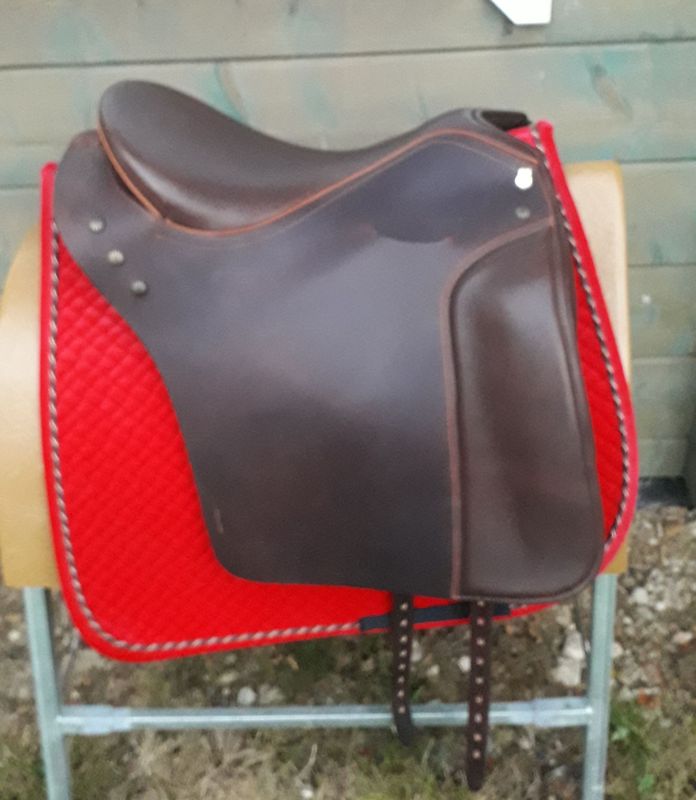 Massimo Worker FK KW 34 / 18 Massimo Worker FK KW 34 / 18" Mustersattel